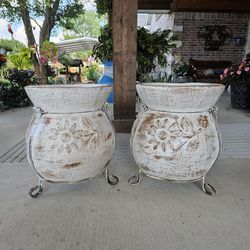 White Sunflower Clay Pots, Planters, Plants. Pottery $85 cada una