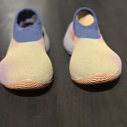 New Adidas Yeezy Knit Runner Fade Indigo HP3370 Size 8 Kanye West