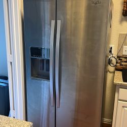 Refrigerator Whirlpool 