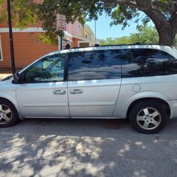 2006 Dodge Grand Caravan