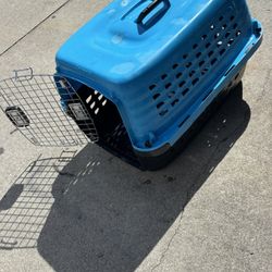 Pet Carrier 24 Inches Long 16 Inches Wide