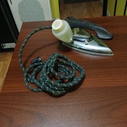 General Electric Iron