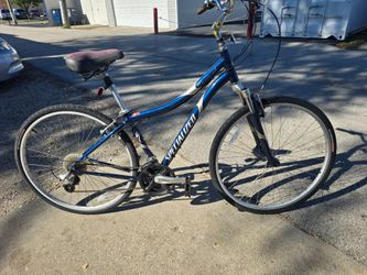 Specialized Crossroads M frame hybrid bike 700 c