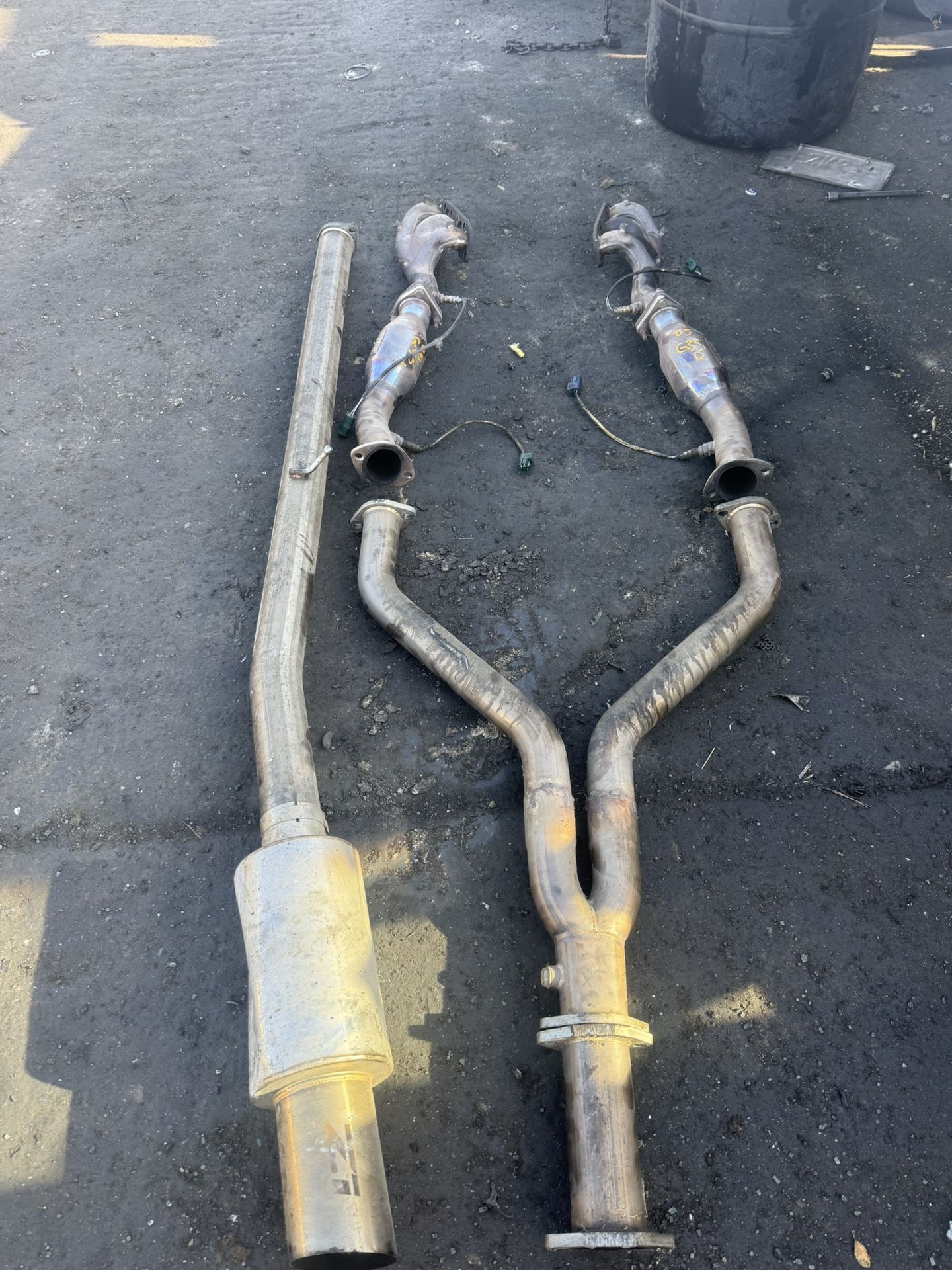 05 infiniti G35 Manual Exhaust System $500