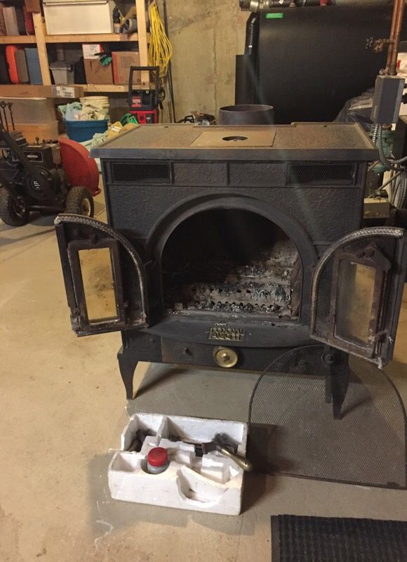 Consolidated Dutchwest Federal Airtight wood stove for Sale in Holland