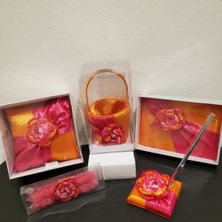 Exquisite 5 Piece Wedding Accessories- NEW