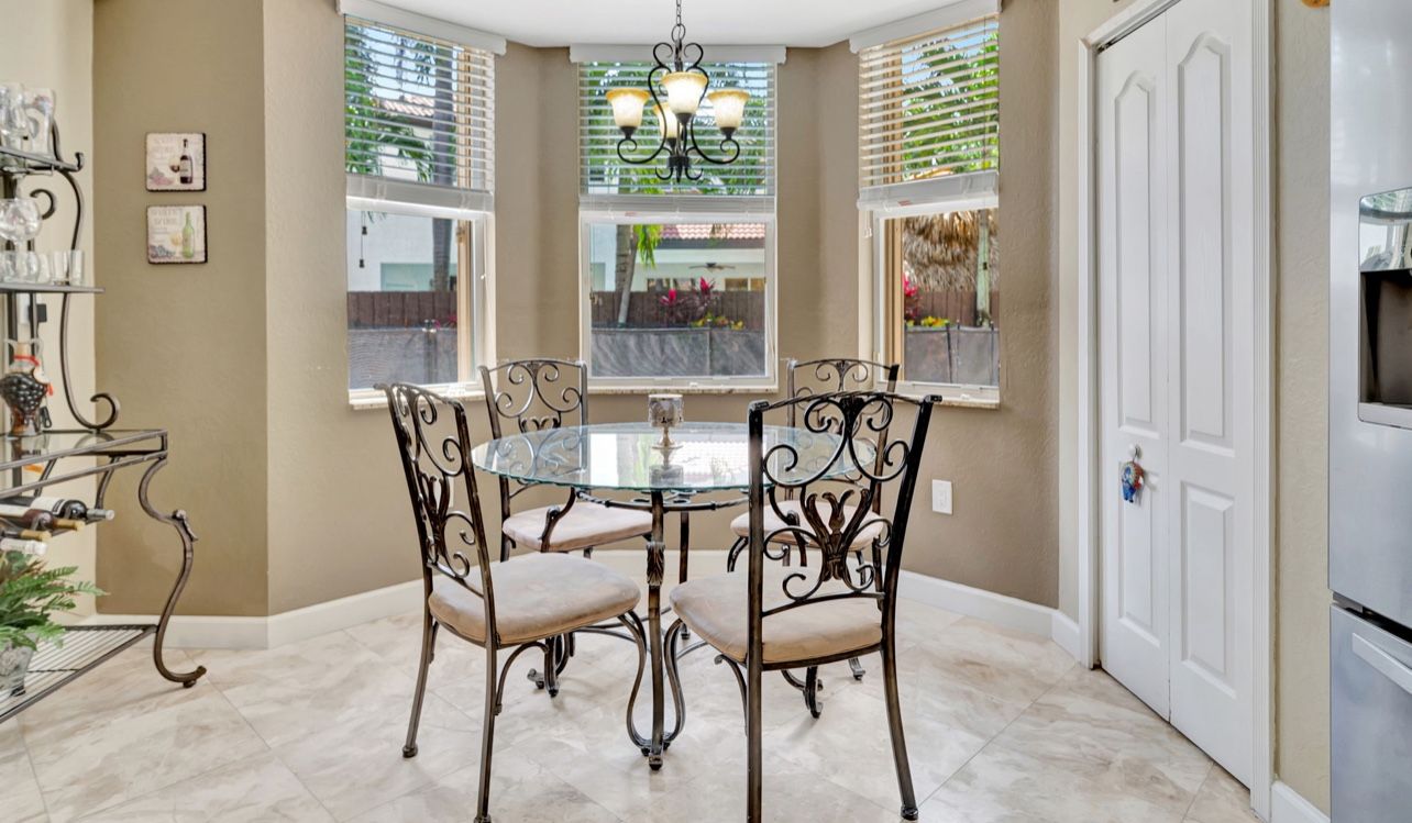 Breakfast Table