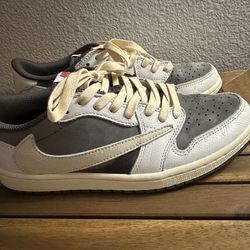 Air Jordan 1 Retro Low OG SP Travis Scott "Reverse Mocha".