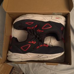 Puma Trainers TRC Blaze RED BULL