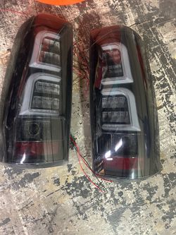 les taillights