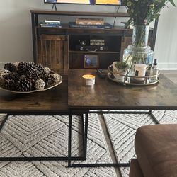 TV Stand And matching coffee Table 