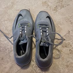 Nike Zoom Speed TR Running Shoes (size 9 Men’s)