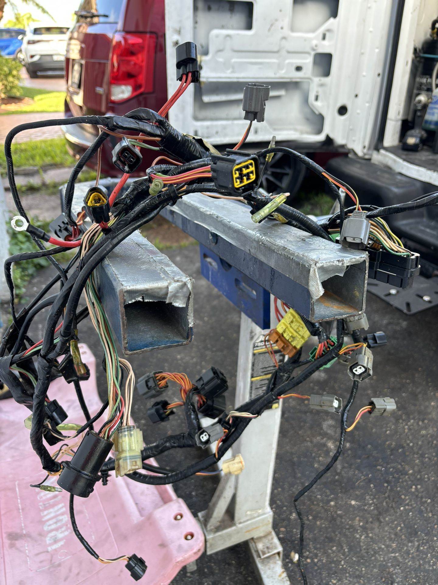 Yamaha 225hp 4 stroke outboard engine wiring harness (69J8259030) for