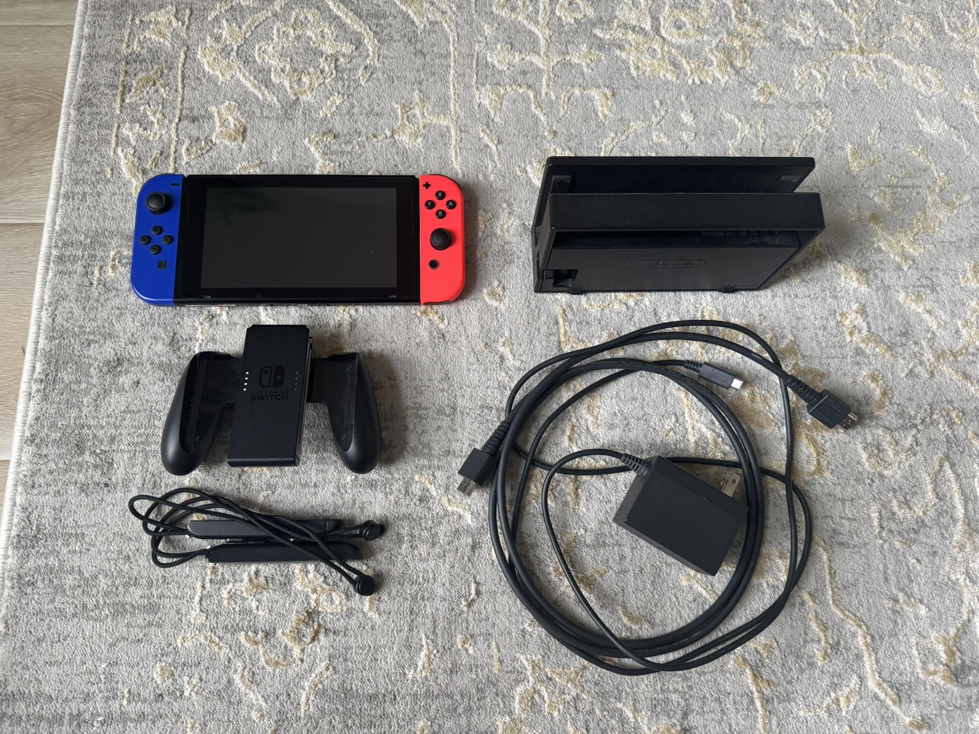 Nintendo Switch (Original 1st Gen, Excellent Condition)