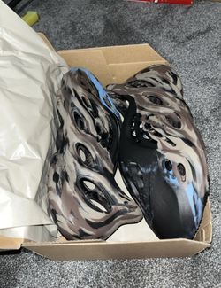 NEW Adidas Yeezy Foam RNR “MX CINDER” DS OG ALL SIZE:10.