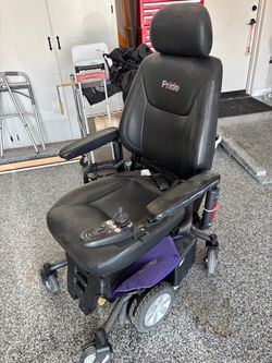 Jazzy Pride scooter