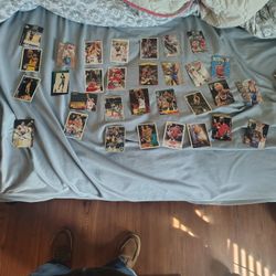 74 Basket Ball Cards 