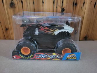 HotWheels Monster Jam SHARK WREAK