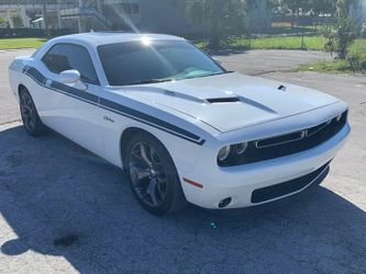2015 DODGE CHALLENGER R/T PLUS