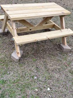 Picnic Table For Children 