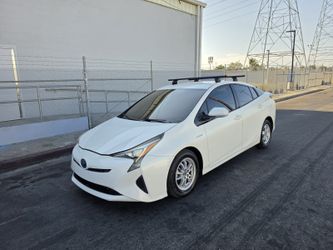 2018 toyota prius LE