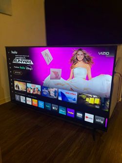 Vizio 70” smart tv like new