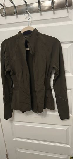 Lululemon Gait keeper Jacket (size 6)
