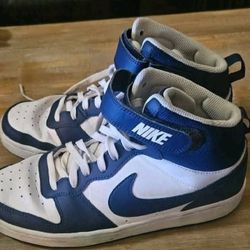 Mids Sz.7Y Or 8.5 In Womens