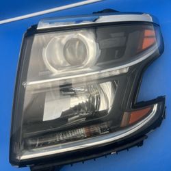 2015-2020 CHEVROLET TAHOE SUBURBAN HEADLIGHT LEFT DRIVER XENON HID OEM G01 EB