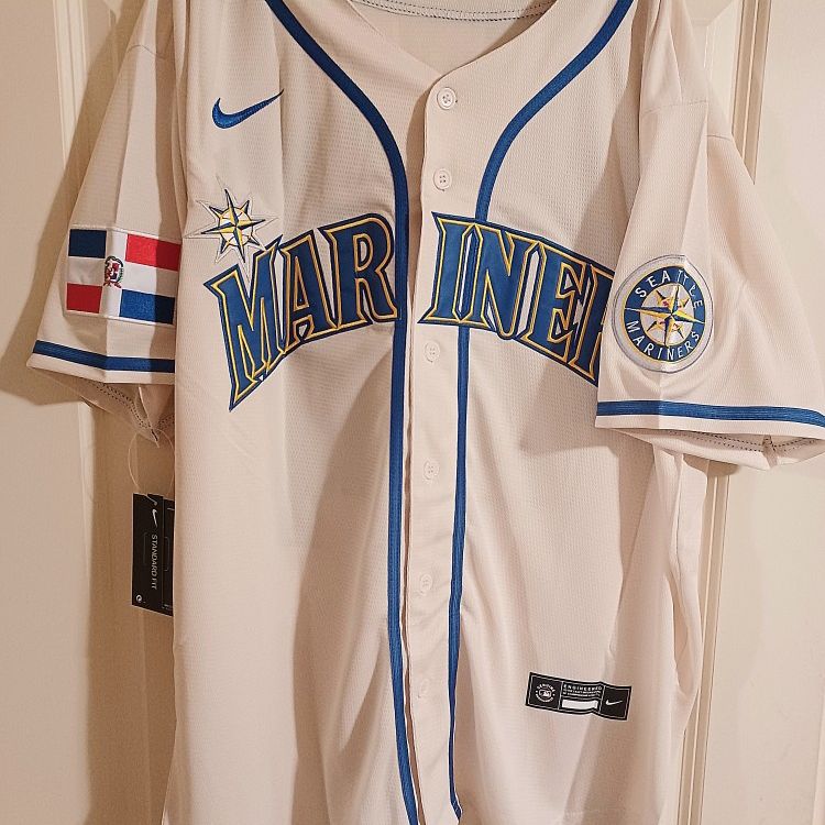 Seattle Mariners Jersey New With Tags Size Large for Sale in Kenmore, WA -  OfferUp