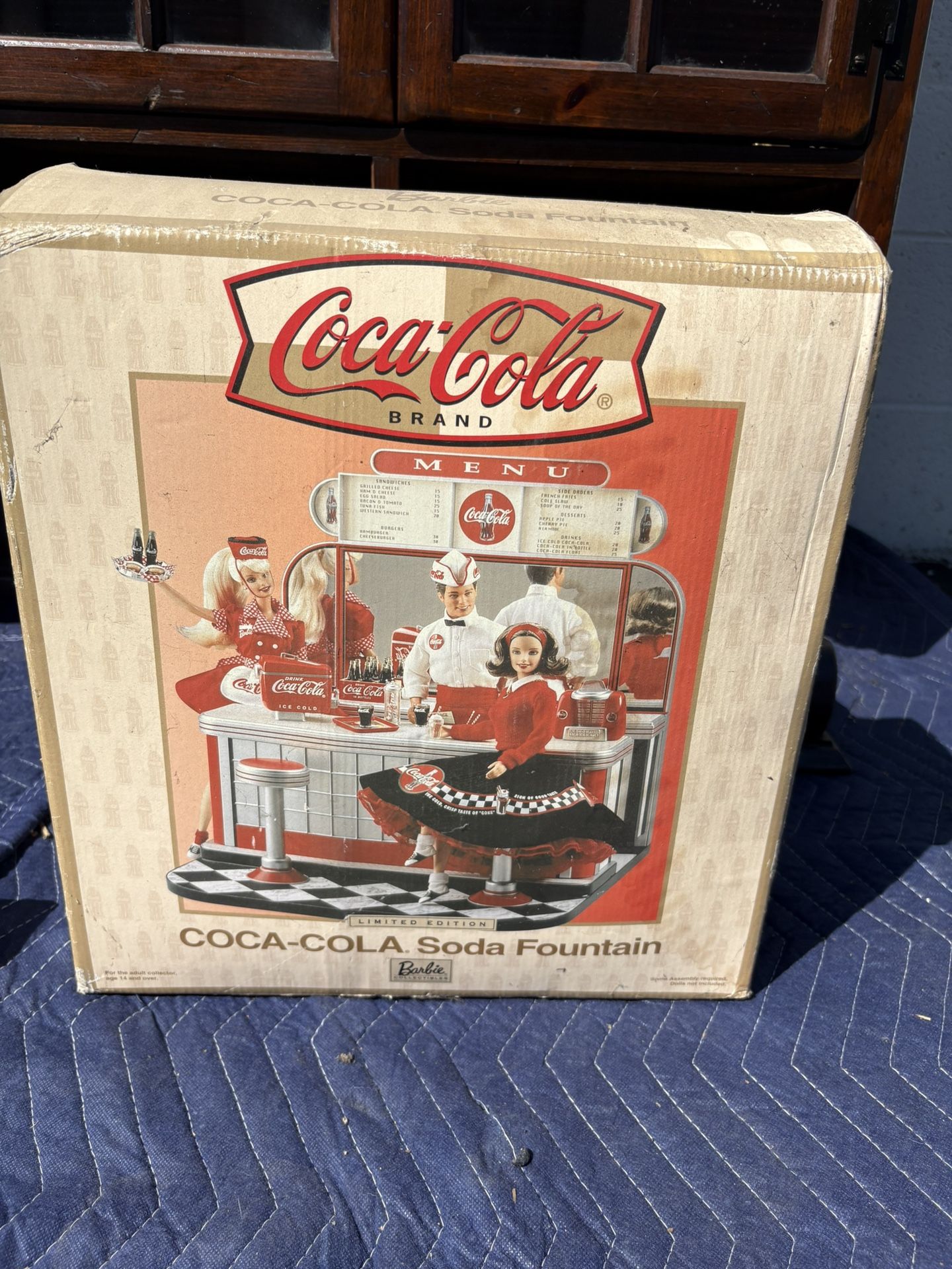 Barbie Coca-Cola Soda Fountain 