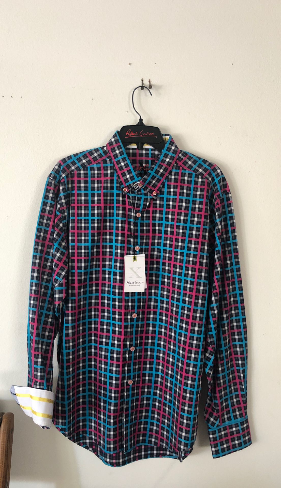 Robert Graham Shirt 👕 Size L • NEW w/Tags