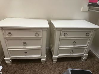 Dresser & Nightstand Pair (cedar)