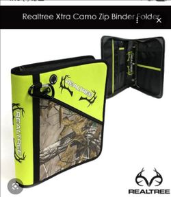 Realtree camouflaged Binder
