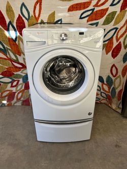 Whirlpool washer laundry