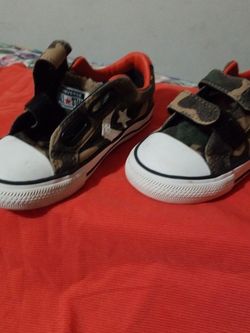 Little boys Sneakers Size 8