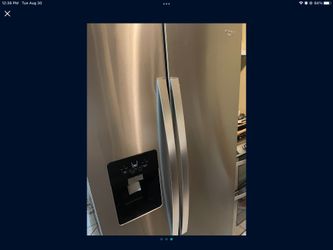 Whirlpool Refrigerator / Ice Maker /water Dispenser 