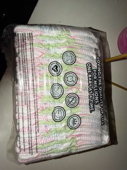 New baby diapers