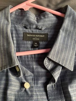 Banana Republic Button Up