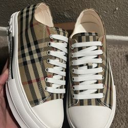 Burberry Shoes