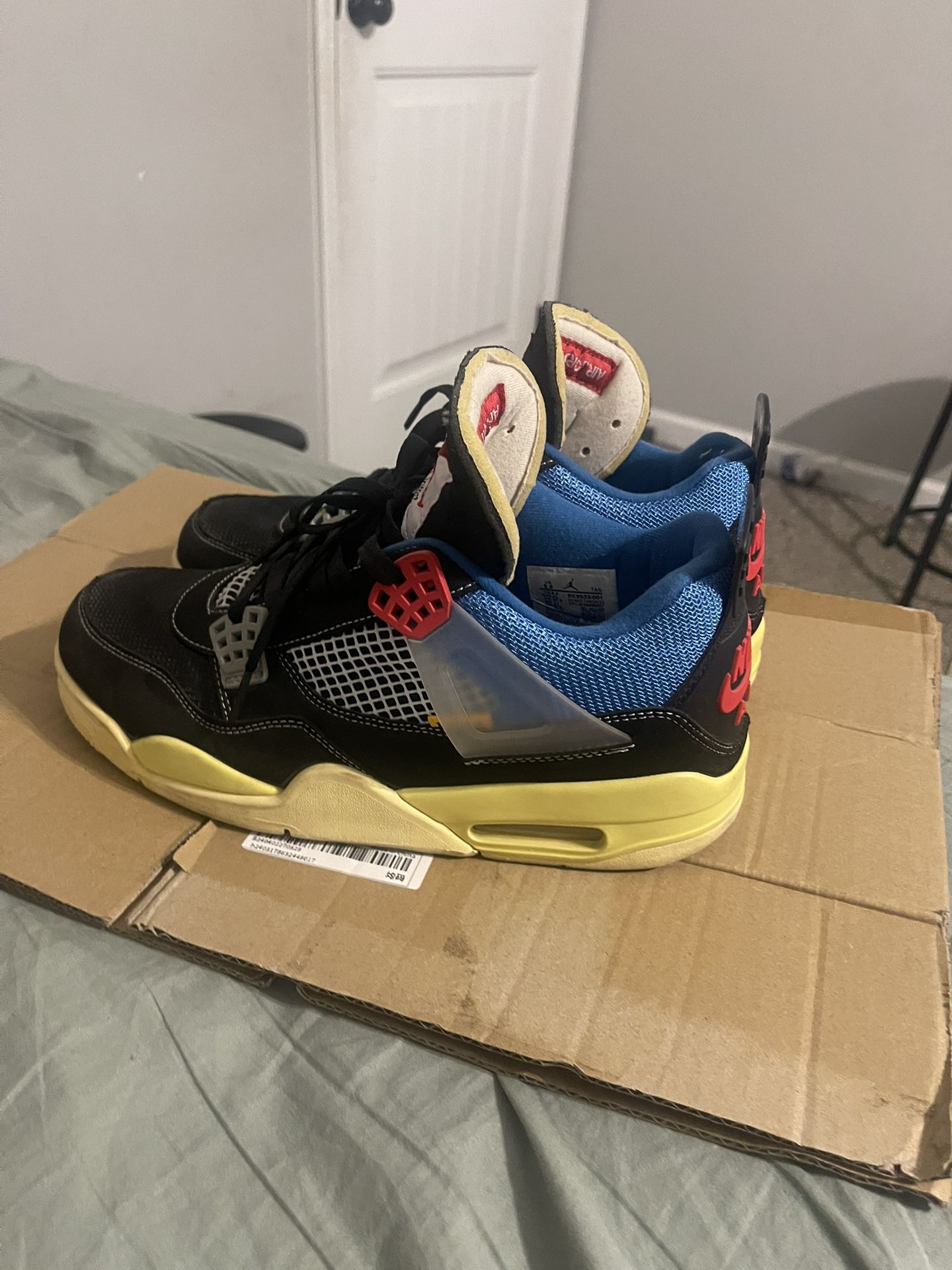 Jordan 4 Union Black