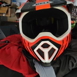 Bell Dirt Bike Helmet 