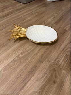 Pineapple server