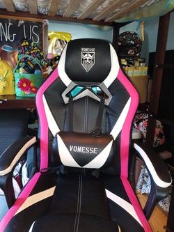 Gaming Chair Pink Black And White Cat Scratches $20 Firm