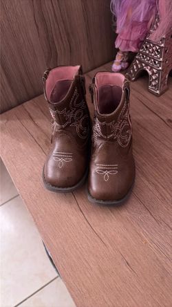 Toddler boots