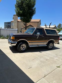 1990 Ford Bronco