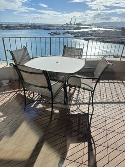 Lanai Set - Great Condition - Very Strong -brown Jordan 