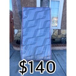 TWIN MATTRESS WITH BOX SPRING 