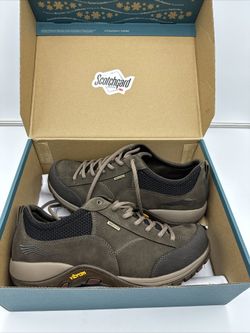 Dansko Women's Paisley Sneaker - Brown Nubuck (Wide Width) NWB