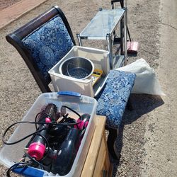 Free Furniture/household Items Do Not Disturb Tenants 